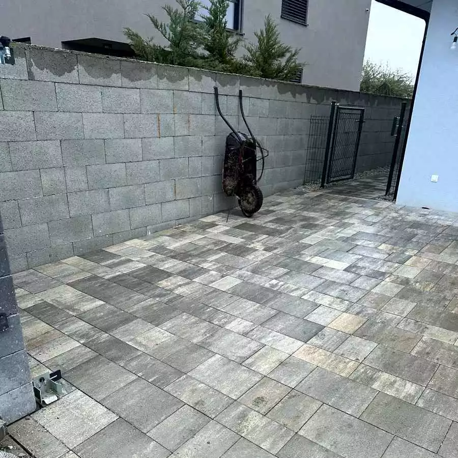 Zámková dlažba na kľúč - Senec